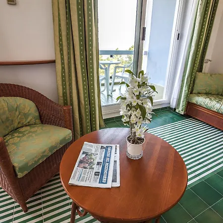 Elma Park Terme & 4*